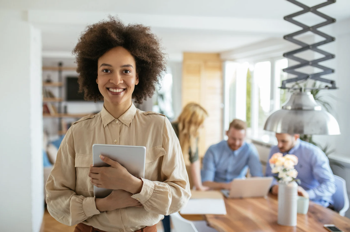 Cover Image for Building Positive Work Connections: Managing and Preventing Harmful Work Cliques for Improved Office Morale