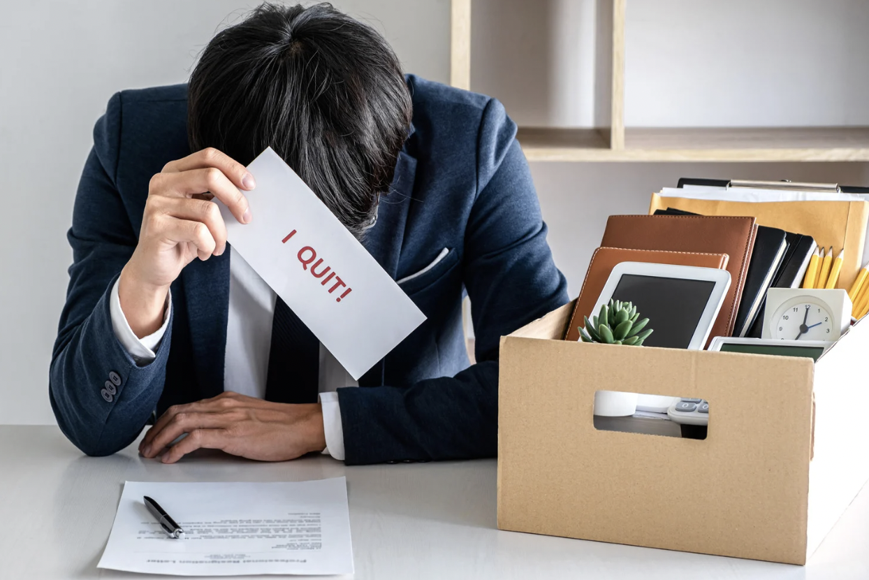 Cover Image for 10 Compelling Reasons to Quit Your Job Without a Backup Plan: Is it the Right Move for You?